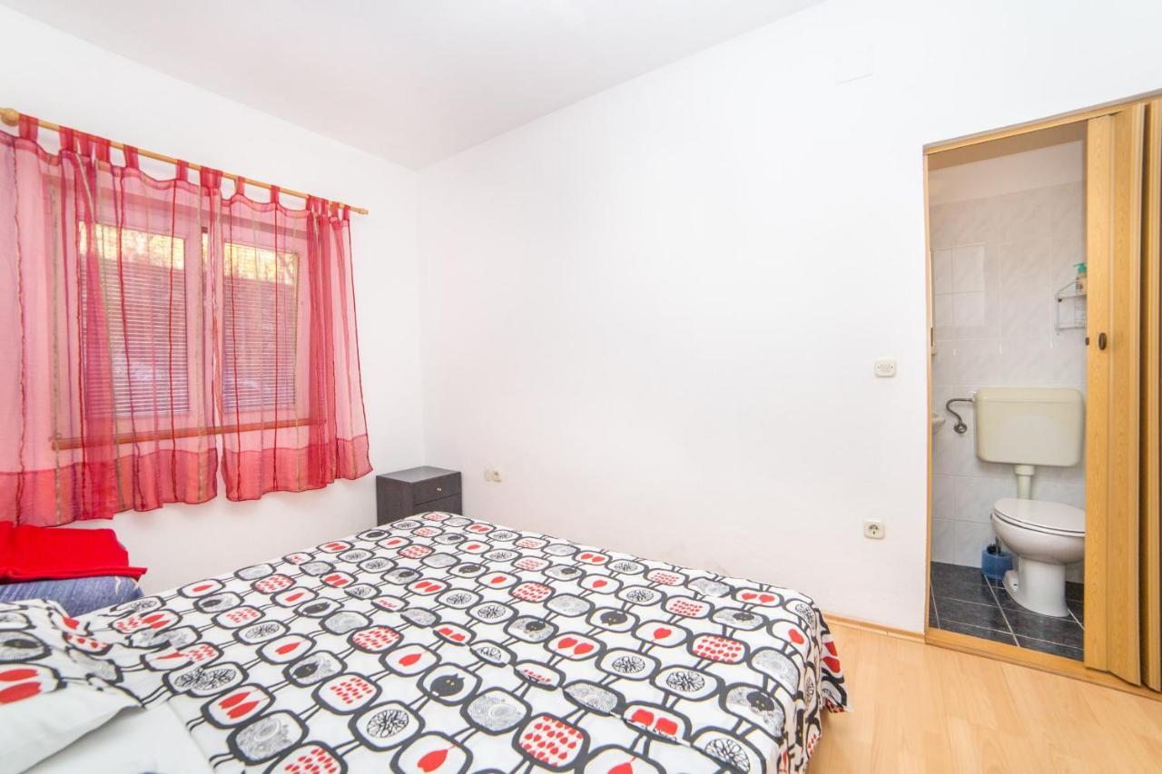 Apartment Jadranka Brist Ngoại thất bức ảnh