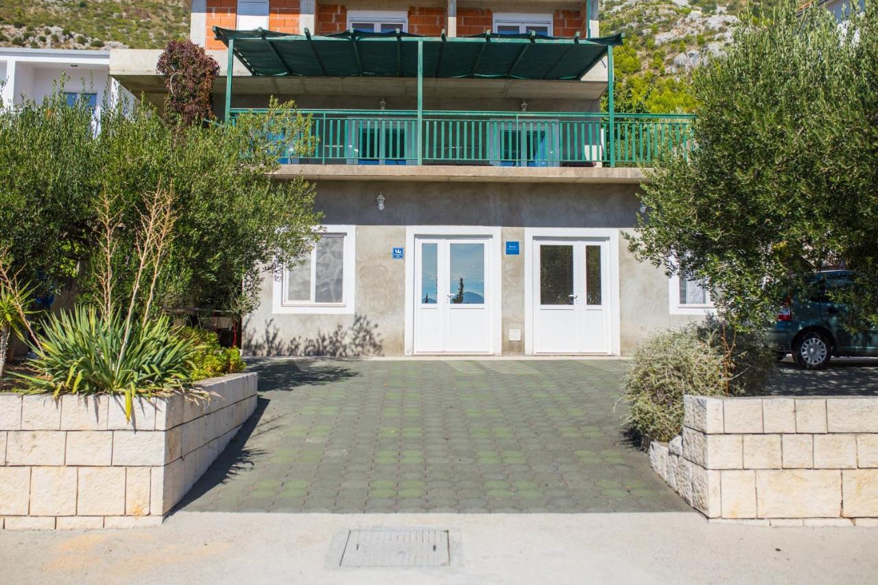 Apartment Jadranka Brist Ngoại thất bức ảnh