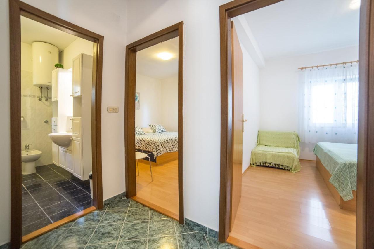 Apartment Jadranka Brist Ngoại thất bức ảnh