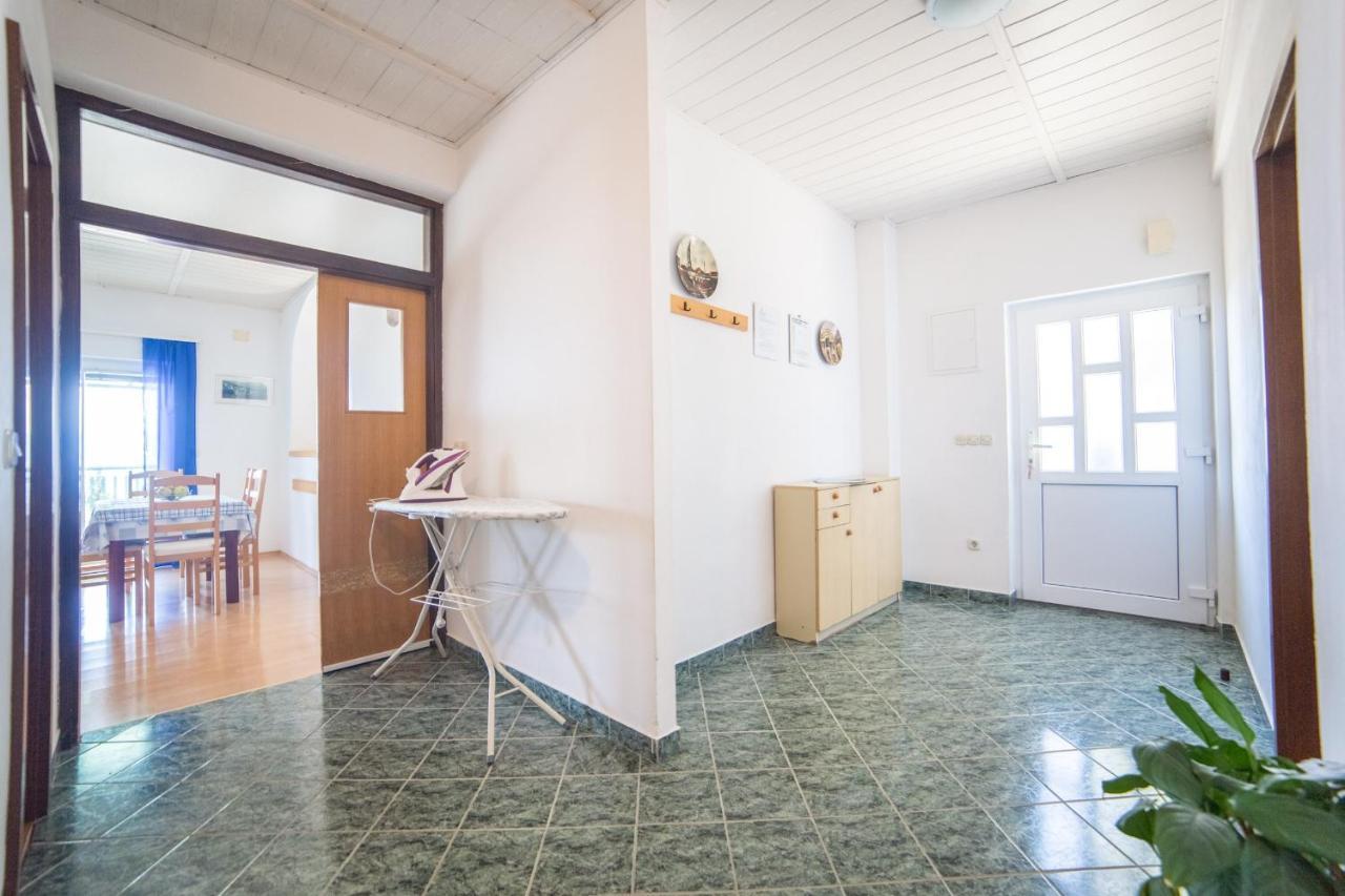 Apartment Jadranka Brist Ngoại thất bức ảnh