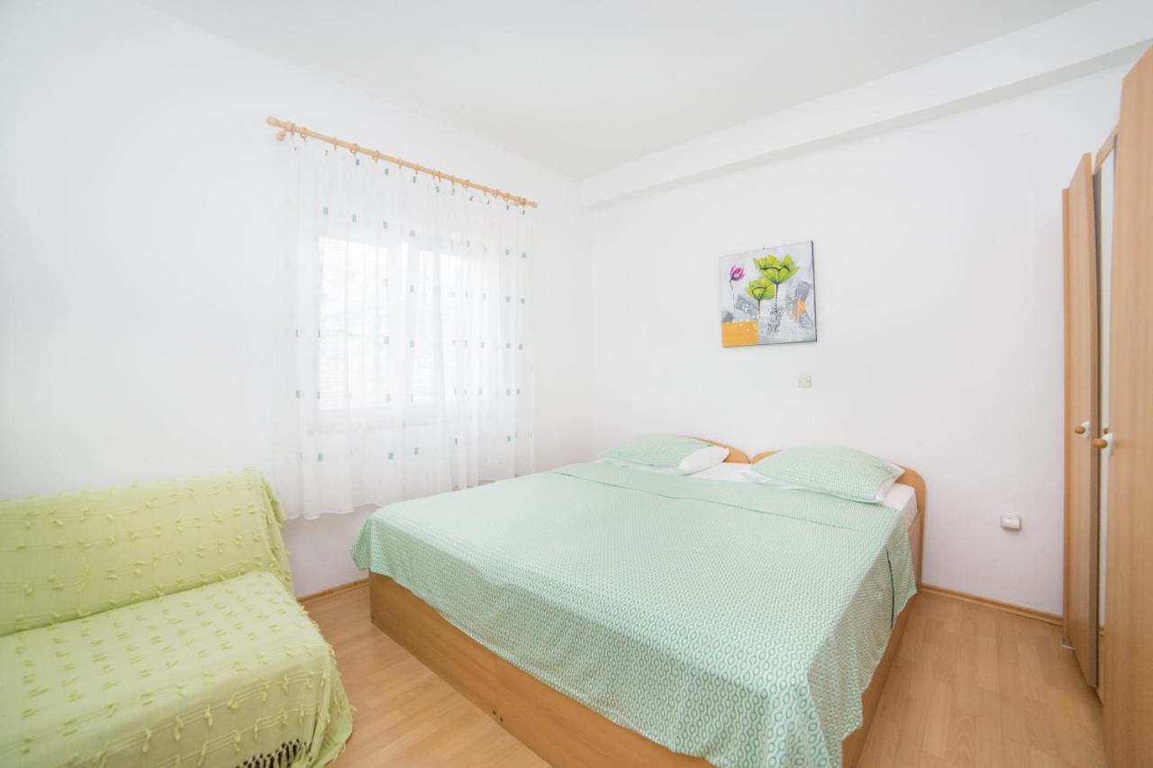 Apartment Jadranka Brist Ngoại thất bức ảnh